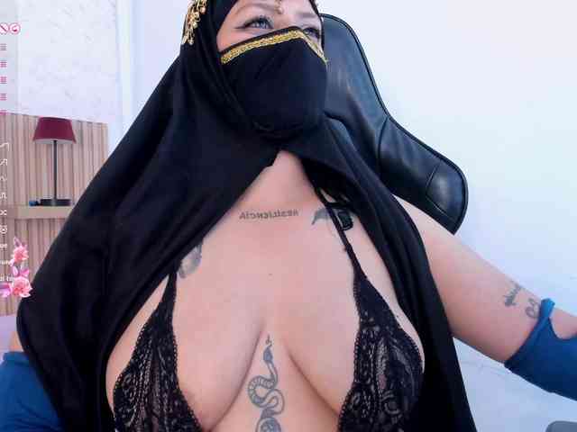 zully-arabb webcam