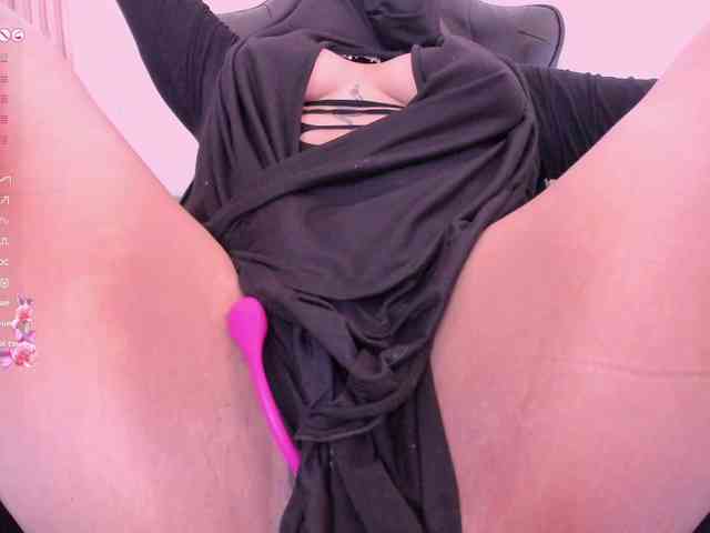 zully-arabb webcam