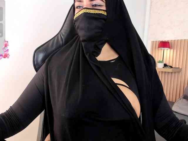 zully-arabb webcam