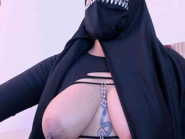 zully-arabb zully-arabb