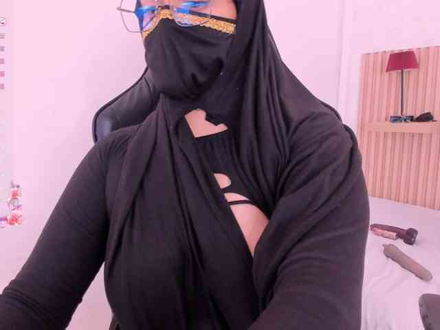 zully-arabb webcam