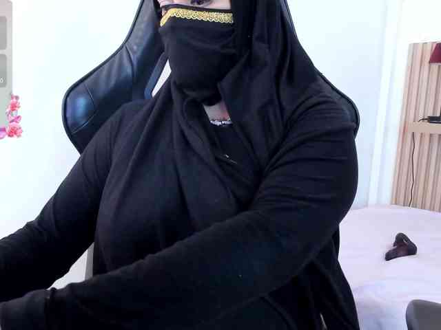 zully-arabb webcam
