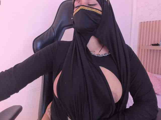 zully-arabb