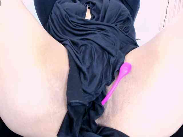 zully-arabb webcam