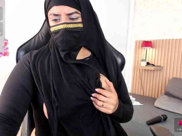 zully-arabb zully-arabb