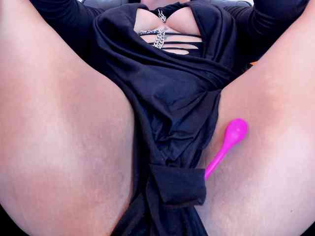 zully-arabb webcam