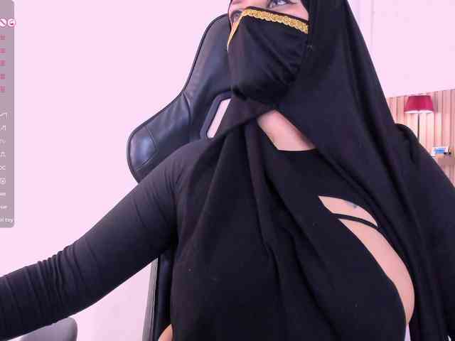 zully-arabb webcam