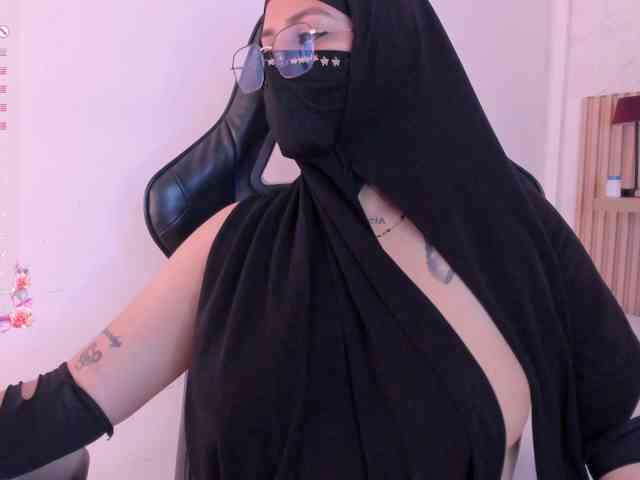 zully-arabb zully-arabb