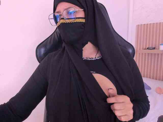 zully-arabb zully-arabb