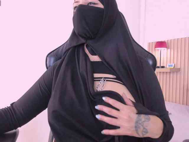 zully-arabb webcam