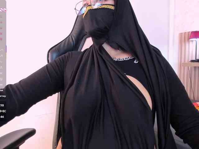 zully-arabb webcam