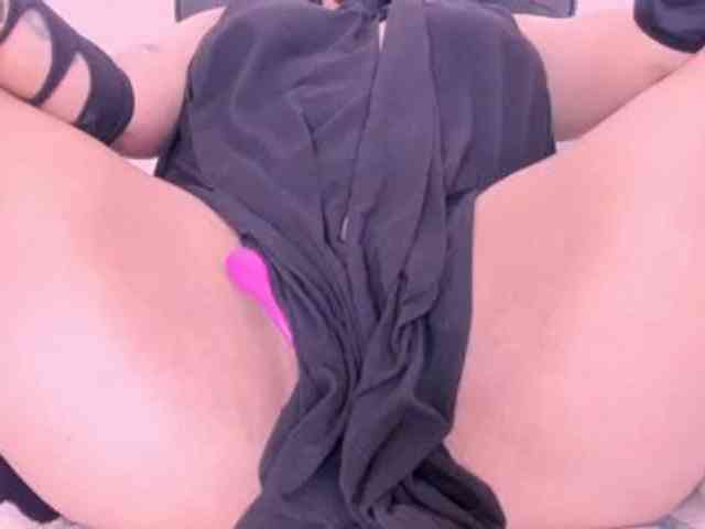 zully-arabb webcam