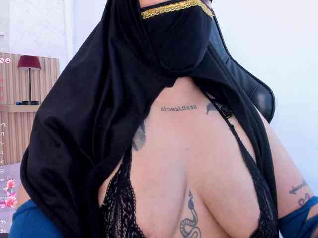 zully-arabb webcam