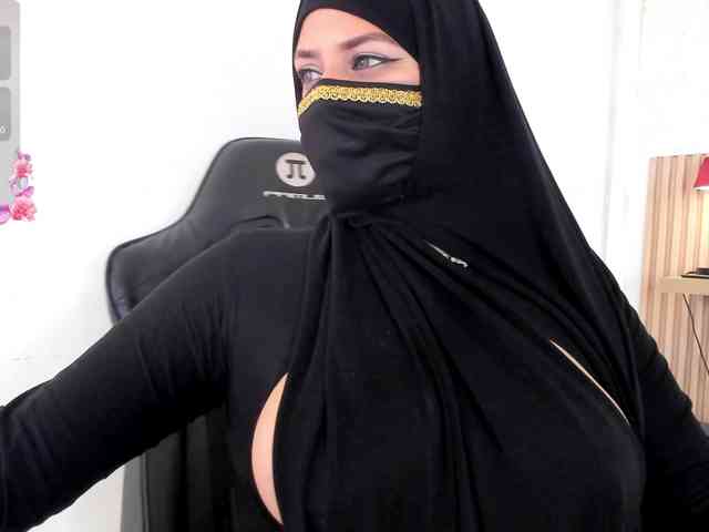 zully-arabb webcam