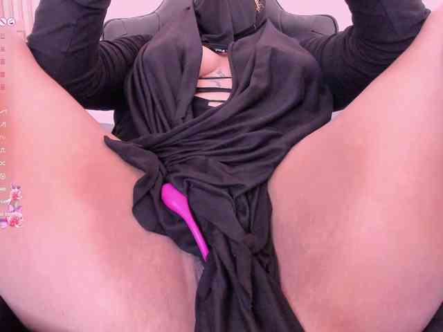 zully-arabb webcam