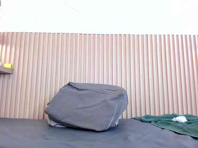 zully-arabb webcam