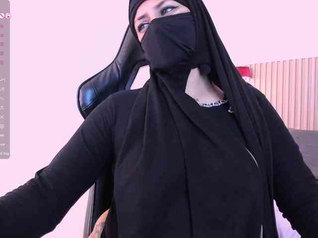 zully-arabb webcam