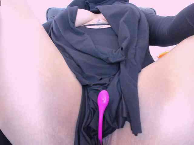 zully-arabb webcam