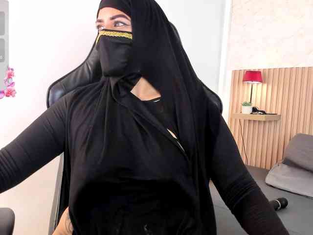 zully-arabb webcam