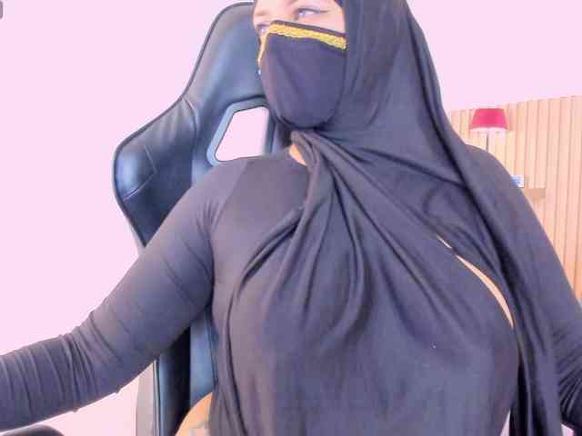 zully-arabb webcam