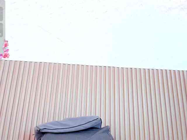 zully-arabb webcam