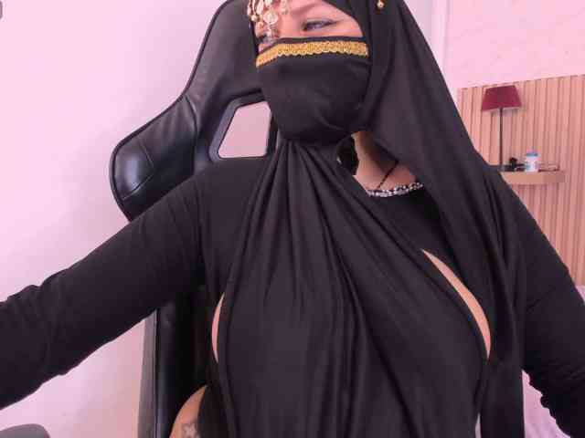zully-arabb webcam