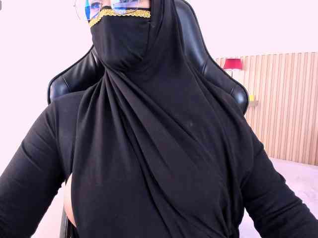 zully-arabb webcam