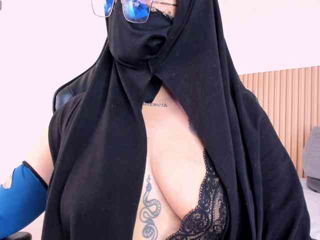 zully-arabb zully-arabb