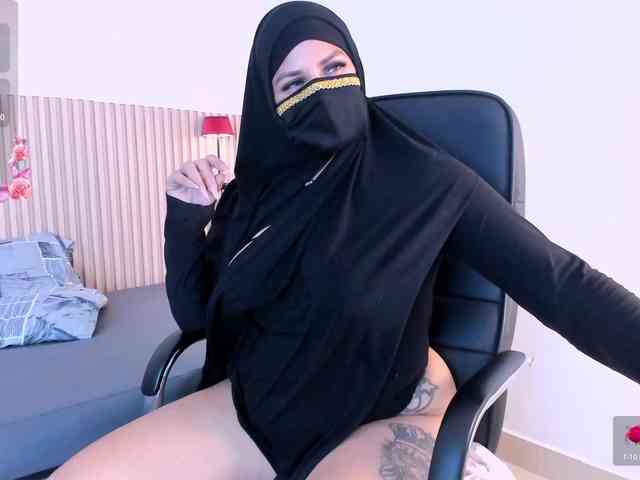 zully-arabb webcam