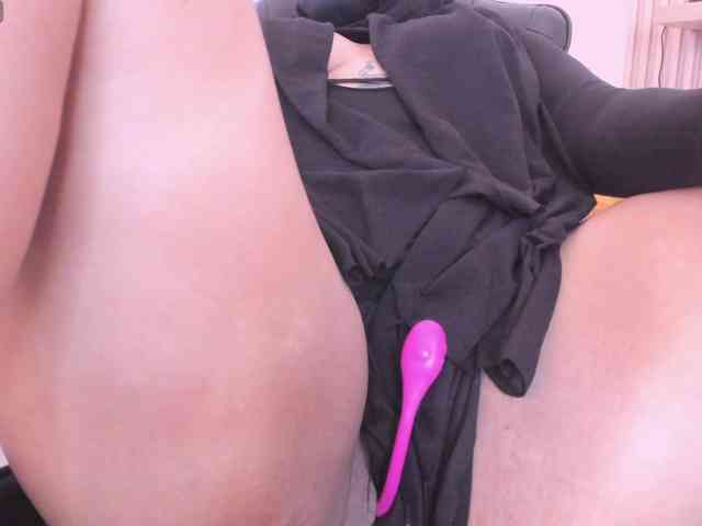zully-arabb webcam