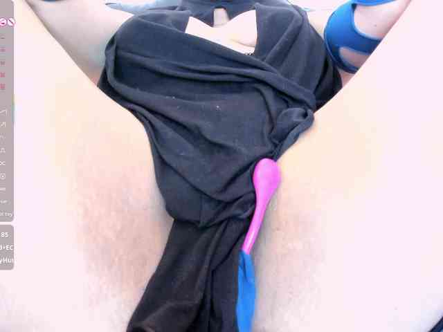 zully-arabb webcam