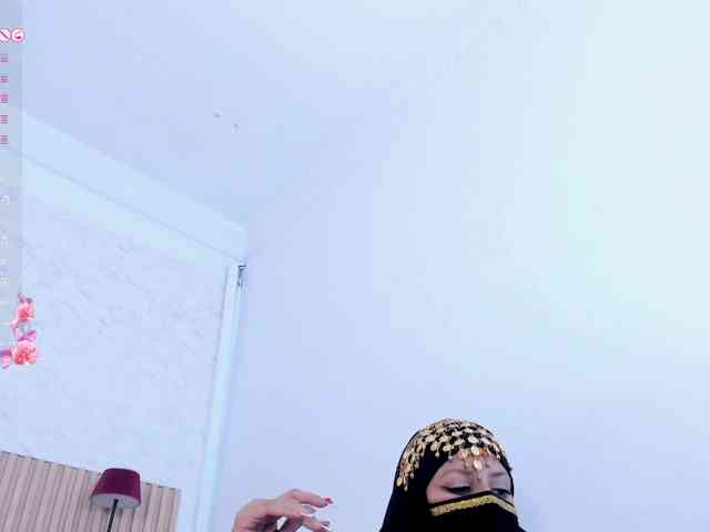 zully-arabb webcam