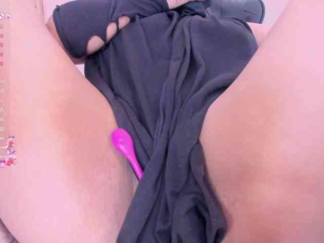 zully-arabb webcam