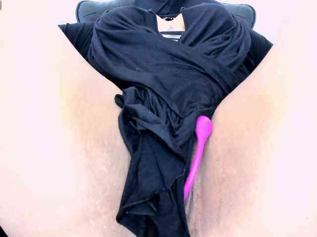 zully-arabb webcam