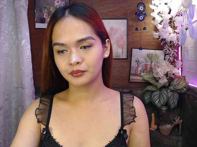 PrettyJean0 Live Webcam on BongaCams