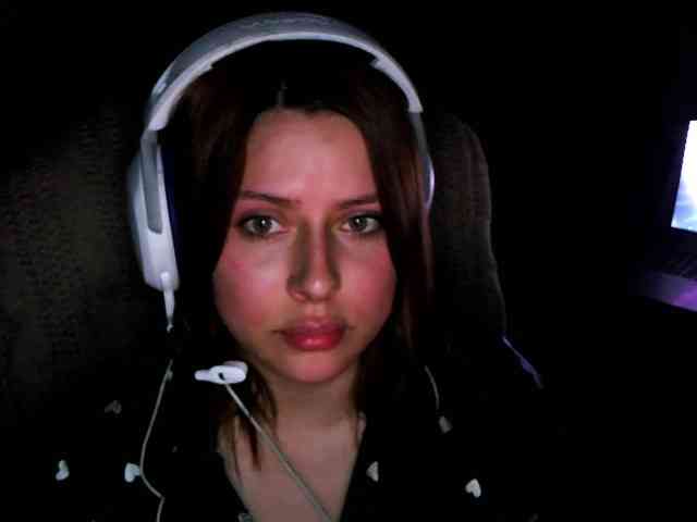PuffyCandy webcam