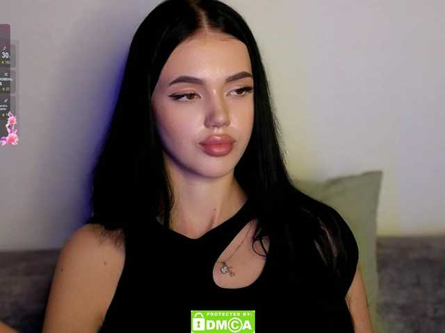 Lola-Lush live cam on BongaCams