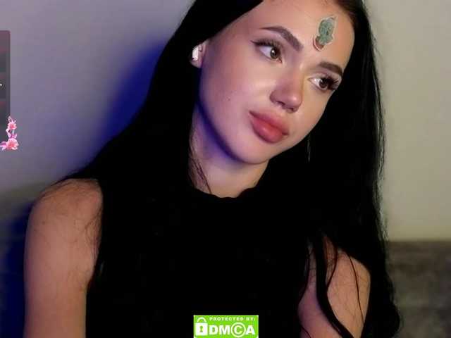 Lola-Lush live cam on BongaCams