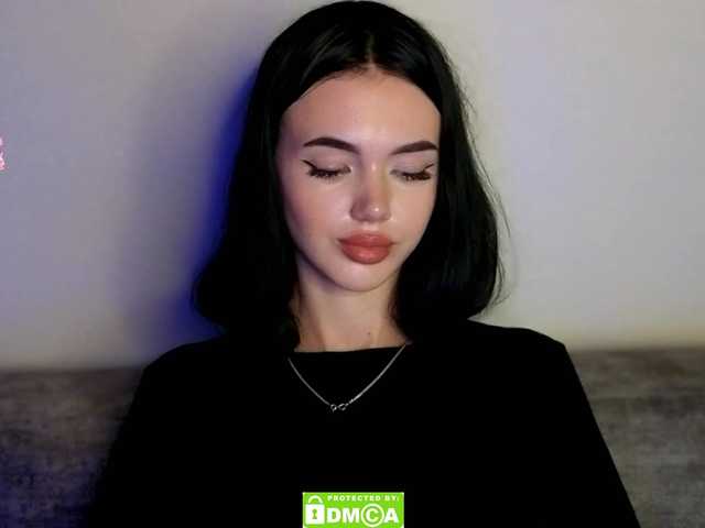 Lola-Lush live cam on BongaCams