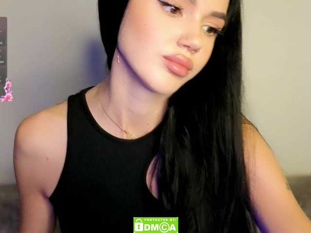 Lola-Lush live cam on BongaCams