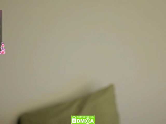 Lola-Lush live cam on BongaCams