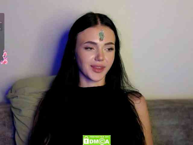 Lola-Lush webcam
