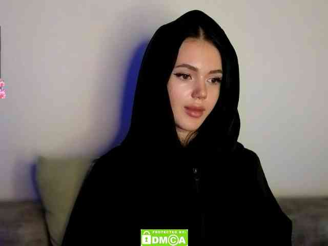 Lola-Lush Sex Cam Show