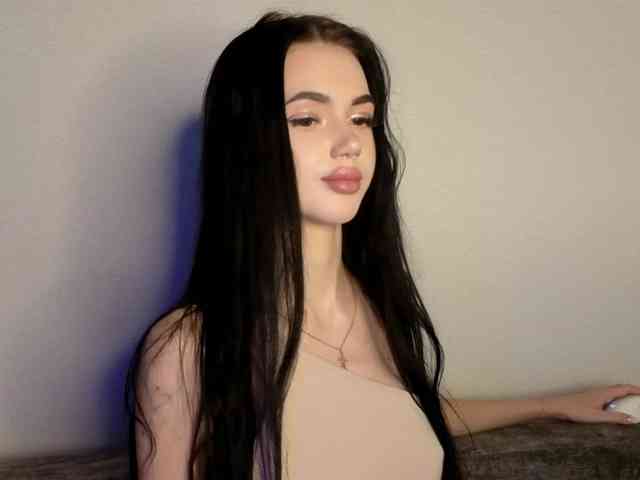 Lola-Lush