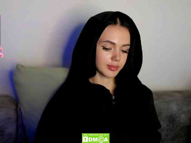 Lola-Lush Sex Cam Show