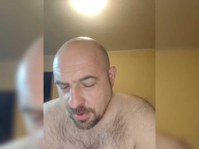 WerewolfAlfa live cam on UnifiedCams