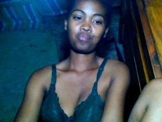 Allycha1's Live Webcam