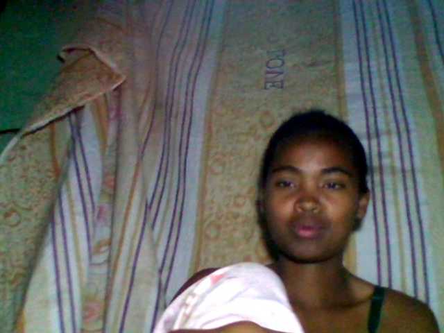 Allycha1 live cam on BongaCams