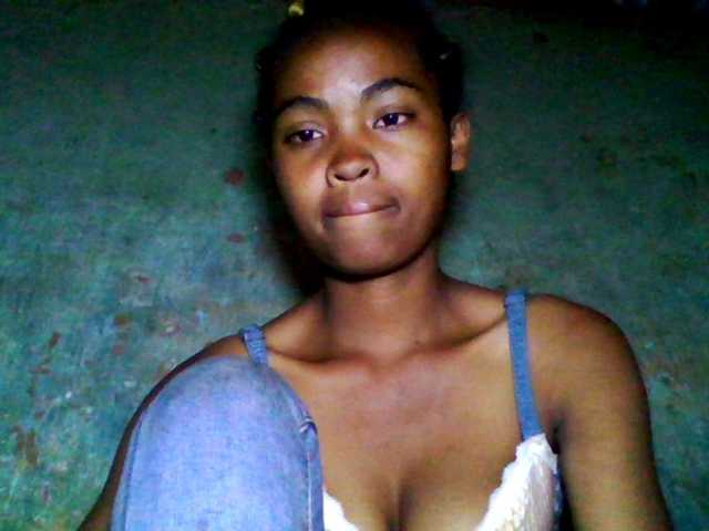 Allycha1
