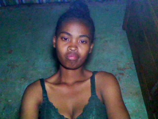 Allycha1 live cam on BongaCams